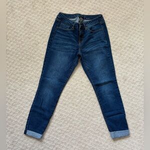 👗2 for $15 or 3 for $20👗 Classic Blue Women's Jeans